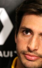 Sainz set to stay at Renault
