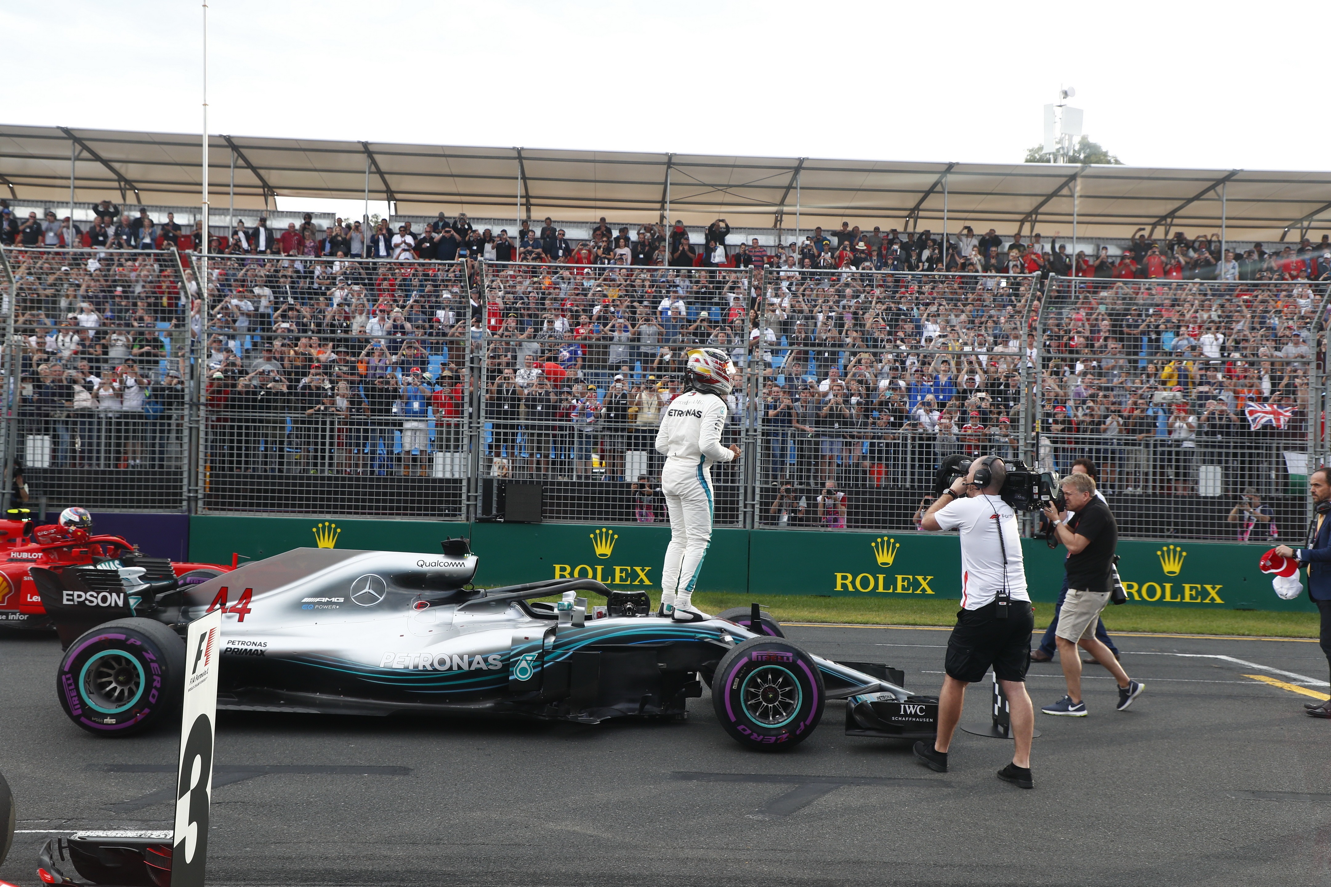 Lewis Hamilton crowned 2018 Formula 1 world champion