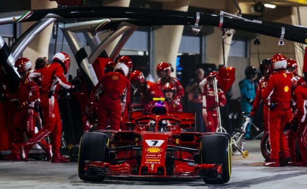 Ferrari mechanic back in F1 after leg break 1 Ferrari mechanic back in F1 after leg break