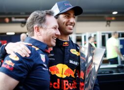 Daniel Ricciardo & Christian Horner Red Bull Chinesischer GP F1 / 2018