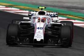 Kubica admits Ferrari test role possible