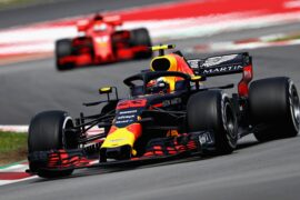 Max Verstappen leads Sebastian Vettel on track during the Spanish GP F1/2018.