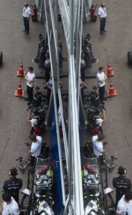 Mercedes delays Canada-spec engine