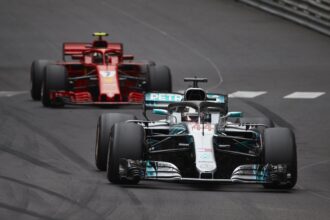 Coulthard: Hamilton vs Vettel 'best ever fight'
