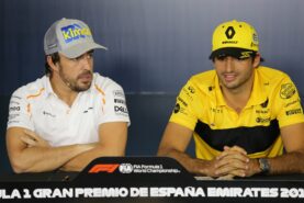 De la Rosa warns Sainz against McLaren move
