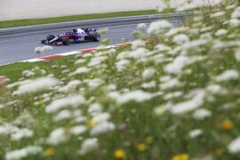 Pierre Gasly in the Toro Rosso STR13 power by Honda