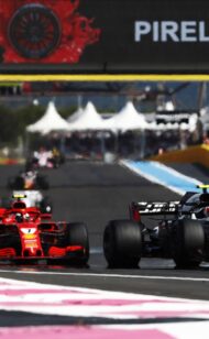 Magnussen plays down Ferrari rumour
