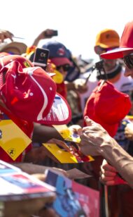 Raikkonen still waiting on Ferrari decision