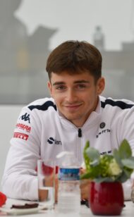 Villeneuve: Ferrari koltuğu Leclerc için 'çok erken'