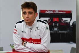 Vasseur: Ferrari move big risk for Leclerc