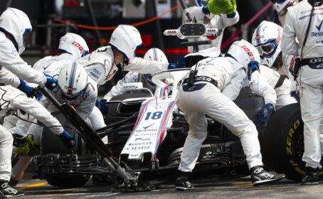 1:18 Minichamps Formula 1 Pitstop Crew BMW Williams F1