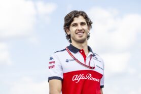Sauber confirms Giovinazzi for 2019