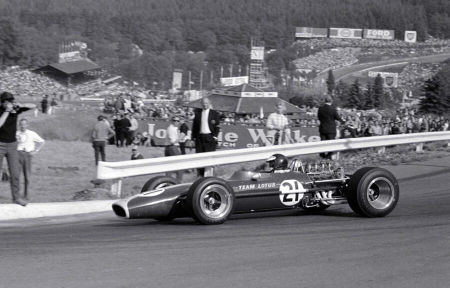 Lotus 49