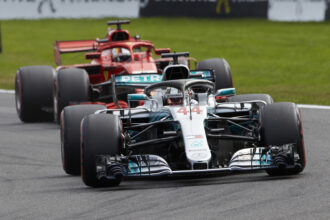Irvine: Vettel 'massivamente superestimado'