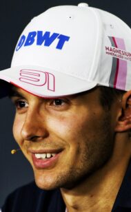 Mercedes prohíbe a Ocon en el garaje de Abu Dhabi