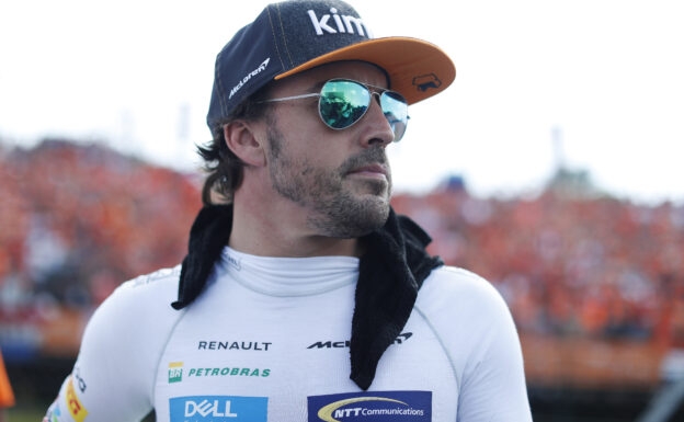 McLaren confirms Fernando Alonso decision 1 McLaren confirms Fernando Alonso decision