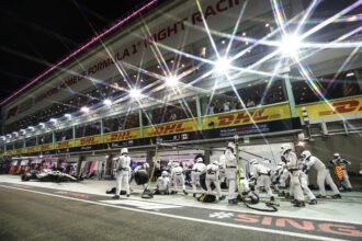 Marina Bay Circuit, Singapur, Sonntag, 16. September 2018. Lance Stroll, Williams FW41, kommt zum Boxenstopp.