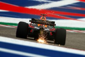 Daniel Ricciardo of Australia driving the (3) Aston Martin Red Bull Racing RB14 TAG Heuer during qualifying for the United States Formula One Grand Prix United States 2018.