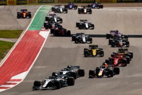 Hamilton: Pace difference 'serious problem' for F1