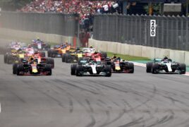 Max Verstappen, Lewis Hamilton, Daniel Ricciardo and Valtteri Bottas battle for position at the start during the Formula One Grand Prix of Mexico at Autodromo Hermanos Rodriguez on October 28, 2018 in Mexico City, Mexico.