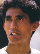 Aguri Suzuki info & Wiki