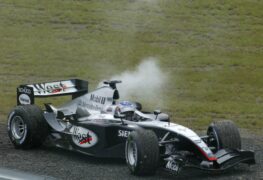 Kimi Raikkonen engine blow up Nurburgring McLaren MP4-19 Mercedes (2004)