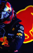Father denies Verstappen talks to Mercedes' Wolff