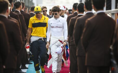 Maldonado set for sports car seat