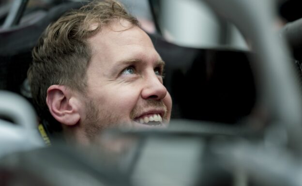 Seat fitting Sebastian Vettel 2019 1 Seat fitting Sebastian Vettel 2019