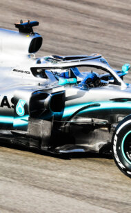 Bottas checks in with the Petronas Motorsports interns in Brackley!