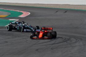 Wolff myöntää Ferrarin "puoli sekuntia eteenpäin"