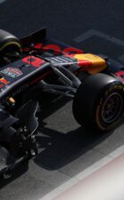 Gasly crashes Red Bull RB15 during testing