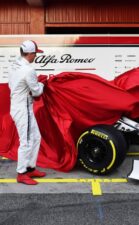 Alfa-Romeo-Racing-C38-Car-Reveal Kimi Raikkonen & Antonio Giovinazzi