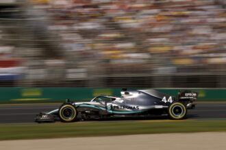 Vettel: 'เบื่อ' แฮมิลตันที่อยู่เบื้องหลัง Bottas ในเมลเบิร์น