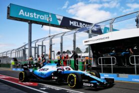 Russell: No pressure on dead-last Williams