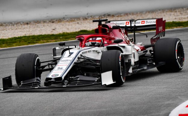 Raikkonen 'always' tweaks own seat 1 Raikkonen 'always' tweaks own seat