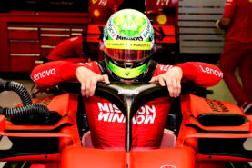 Steiner explains no early Haas debut for Schumacher