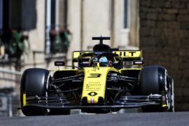 Daniel Ricciardo (AUS) Renault F1 Team RS19. Azerbaijan Grand Prix, Saturday 27th April 2019. Baku City Circuit, Azerbaijan.