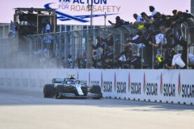 Valtteri Bottas wins the 2019 Azerbaijan F1 GP for Mercedes