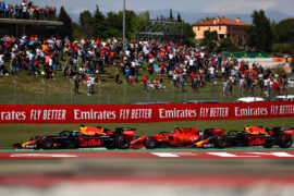 Press: Ferrari in 'real crisis' after Barcelona