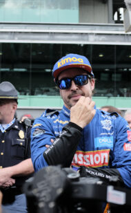 Alonso admits Indy 500 win 'difficult'