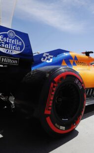 McLaren: เลี้ยวมุม