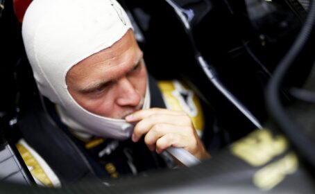 Father: Magnussen 'established' in F1 now
