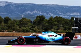 Williams denies supplying better car to Russell