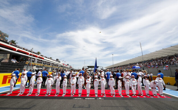 Hamilton to 'take a knee' in Austria? 1 F1 Starting Grid 2021 French Grand Prix