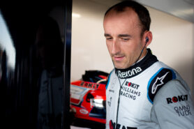 Kubica not closing door on F1 return