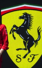 El jefe derrocado de Ferrari tiene ofertas para trabajar en tres equipos rivales de F1