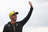 Prost admits Renault could lose Ricciardo