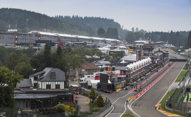 F1 considering qualifying race experiment for 2020