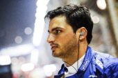 Sainz's father says McLaren 'delighted with him'